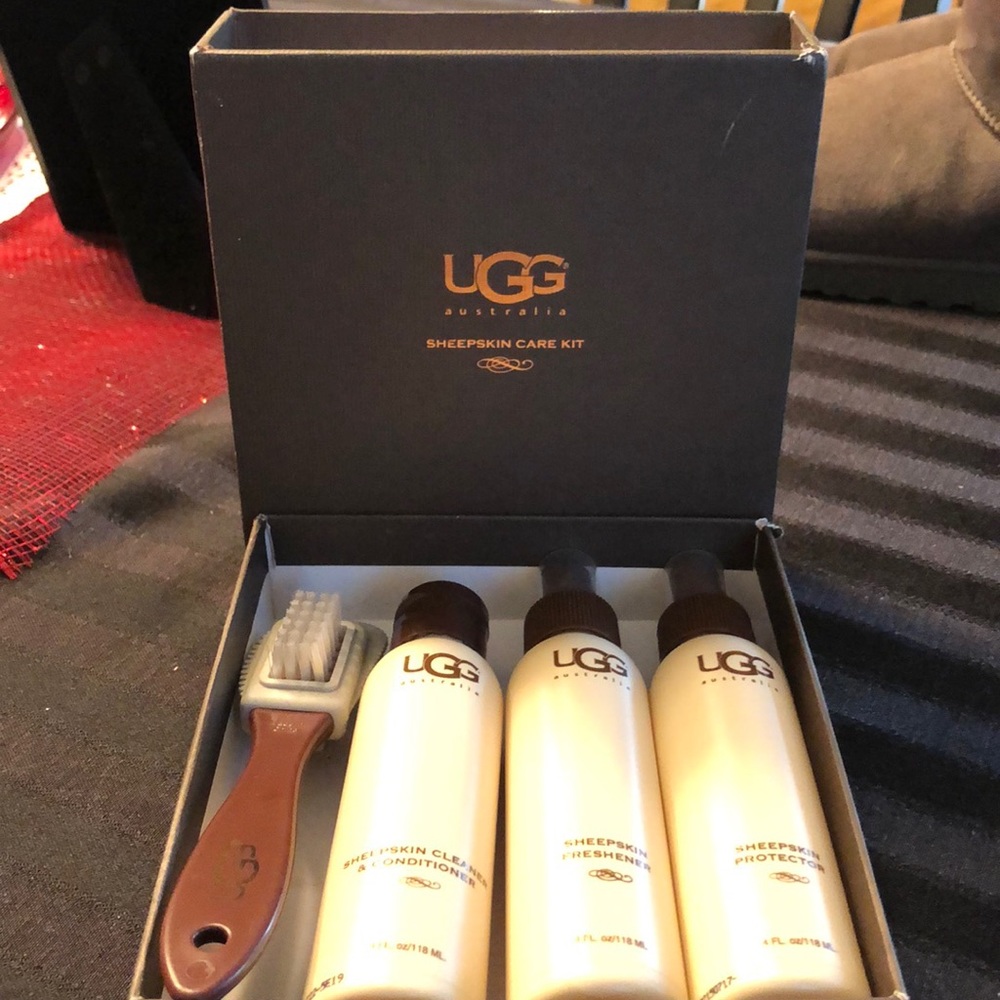 UGG cleaning kit